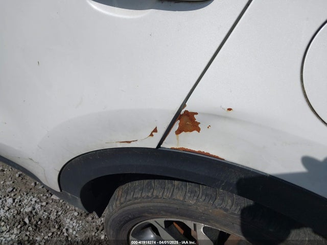 KNDPNCACXJ7321157 KIA Sportage Ex