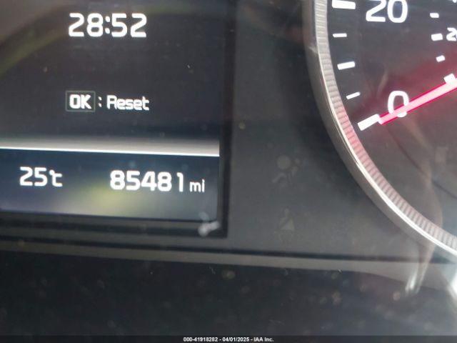 5XXG14J2XMG046815 KIA K5 LXS