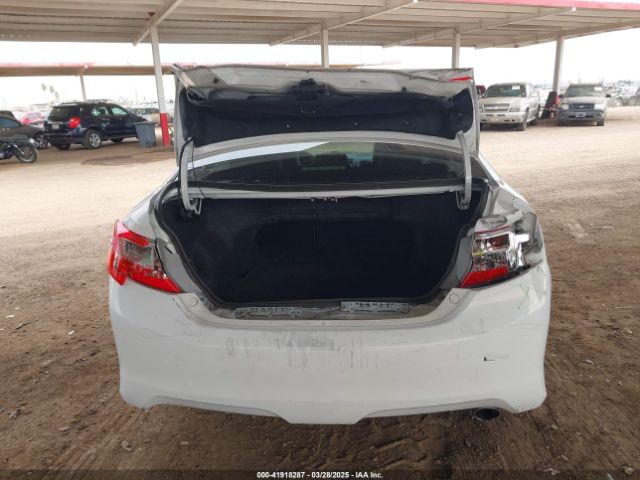 4T1BF1FKXEU756016 Toyota 2ar-fe