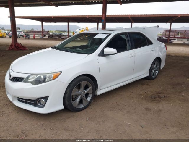 4T1BF1FKXEU756016 Toyota 2ar-fe