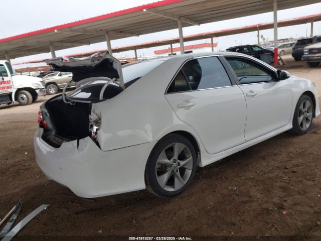 4T1BF1FKXEU756016 Toyota 2ar-fe