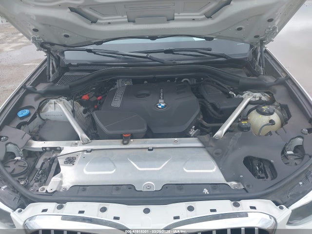 5UXTR7C5XKLR51552 BMW X3 Sdrive30i