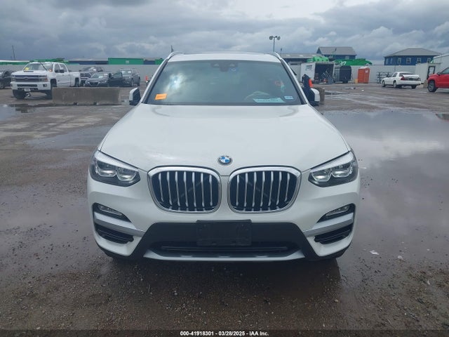 5UXTR7C5XKLR51552 BMW X3 Sdrive30i