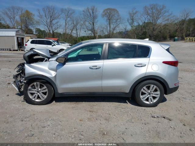 KNDPM3AC6J7422408 KIA Sportage Lx
