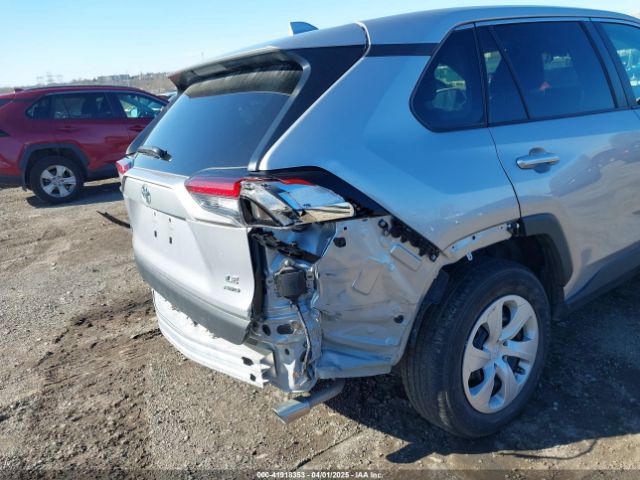 2T3G1RFV1RC396761 Toyota RAV4 LE