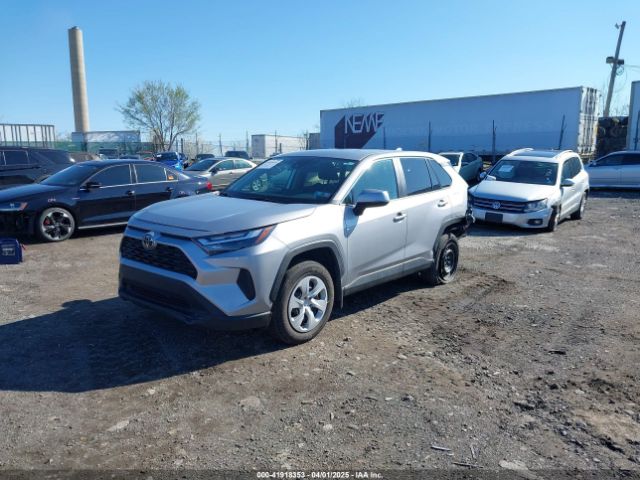 2T3G1RFV1RC396761 Toyota RAV4 LE