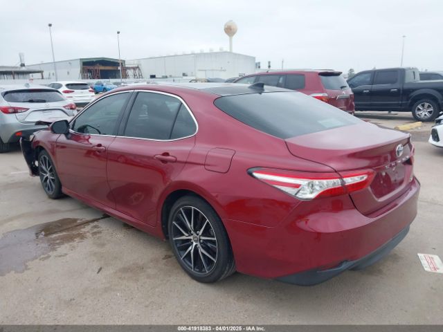 4T1B11HK0JU505771 Toyota CAMRY XLE