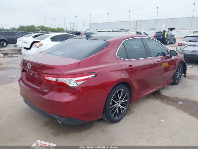 4T1B11HK0JU505771 Toyota CAMRY XLE