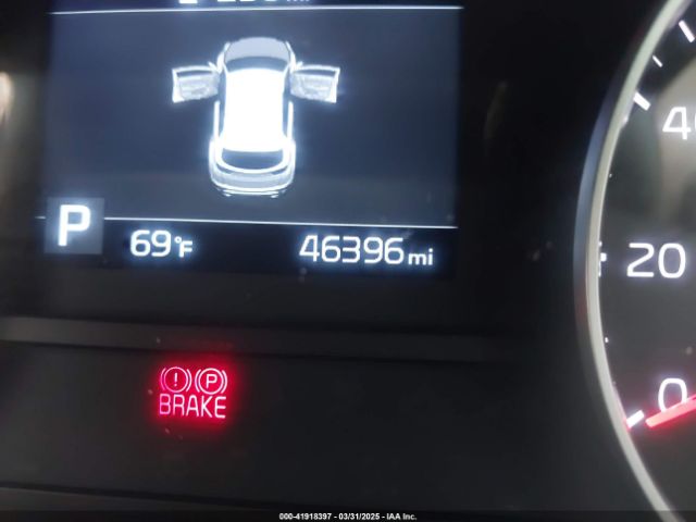 KNDP63AC1M7858839 KIA SPORTAGE S