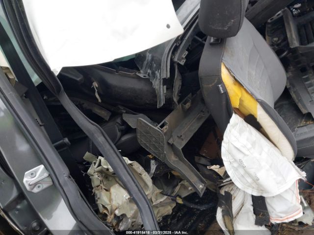 1FMCU0F79HUC48981 Ford ESCAPE S