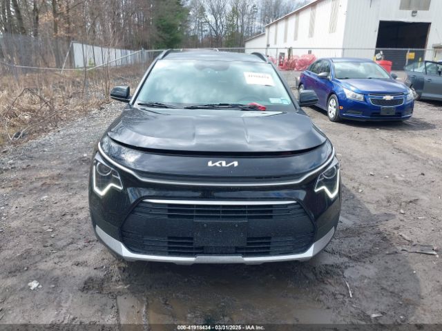 KNDCR3LE9P5085574 KIA NIRO EX