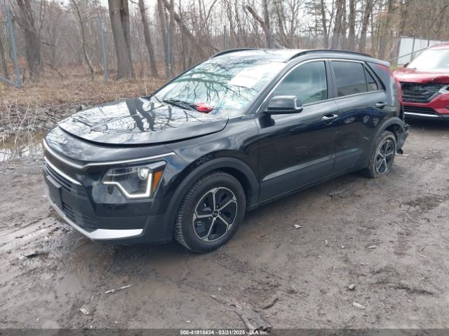 KNDCR3LE9P5085574 KIA NIRO EX