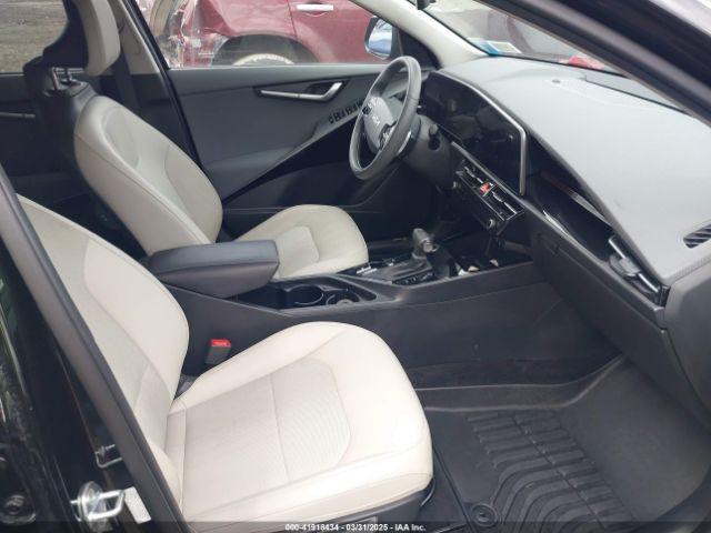 KNDCR3LE9P5085574 KIA NIRO EX