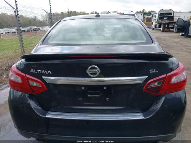 1N4AL3AP2JC196943 Nissan Altima 2.5 Sl