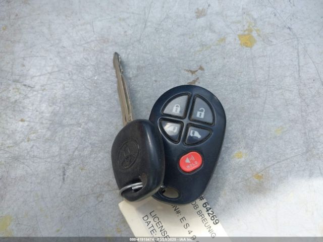 5TDKK3DC6ES499478 Toyota Sienna Le V6 8 Passenger