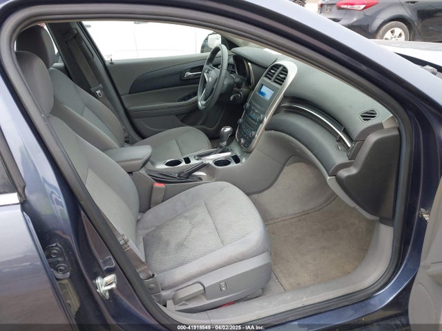 Chevrolet MALIBU LS 2015 1G11B5SL6FF332297 Image 5