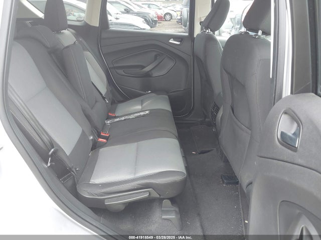 1FMCU0GD2JUA83561 Ford ESCAPE SE