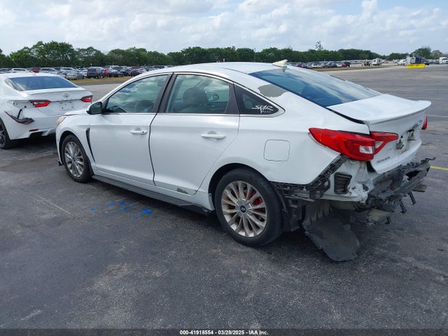 Hyundai SONATA SE 2016 5NPE24AF9GH326418 Image 3