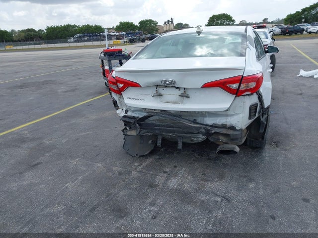Hyundai SONATA SE 2016 5NPE24AF9GH326418 Image 6