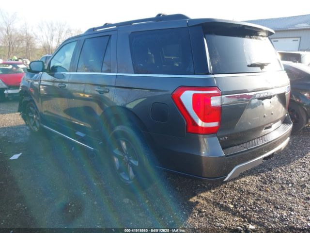 1FMJU1JT8JEA36400 Ford Expedition Xlt