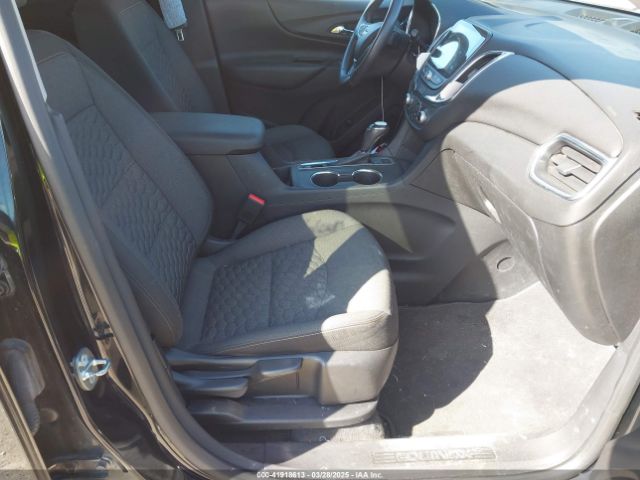 3GNAXUEV0KL196305 Chevrolet EQUINOX LT