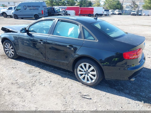 2012 AUDI A4 WAUBFAFL7CN002492 Photo 2