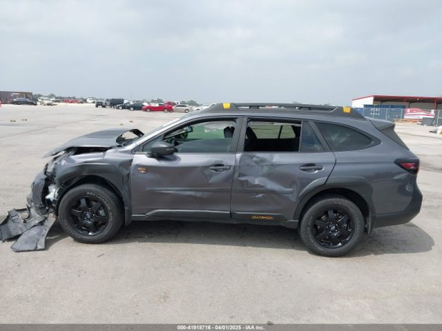 4S4BTGUD7N3216208 Subaru Outback Wilderness