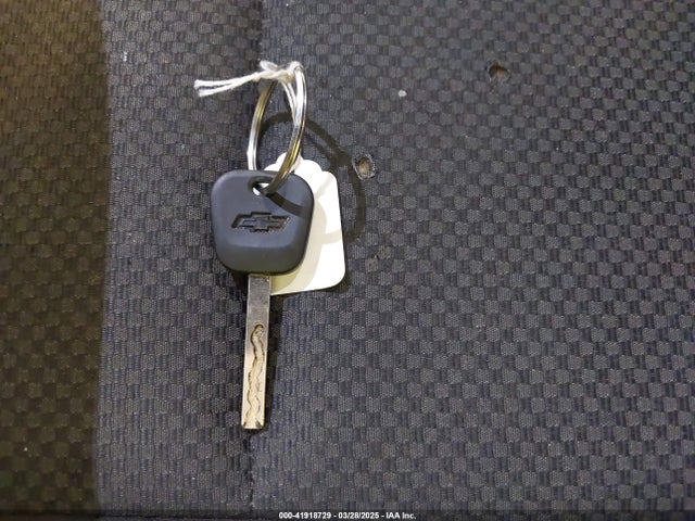 2GCVKRECXJ1111393 Chevrolet Silverado 1500 2lt