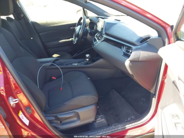 JTNKHMBX5J1006497 Toyota C-hr Xle Premium