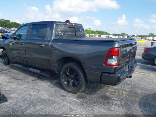 2022 RAM 1500 1C6RRFFG3NN310746 Photo 2