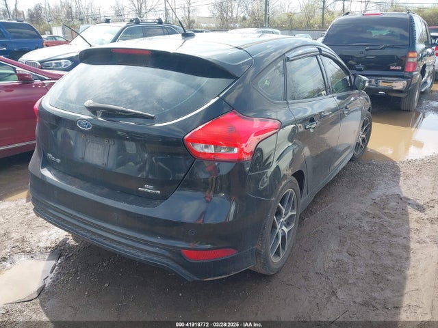 1FADP3K27FL293101 Ford FOCUS SE
