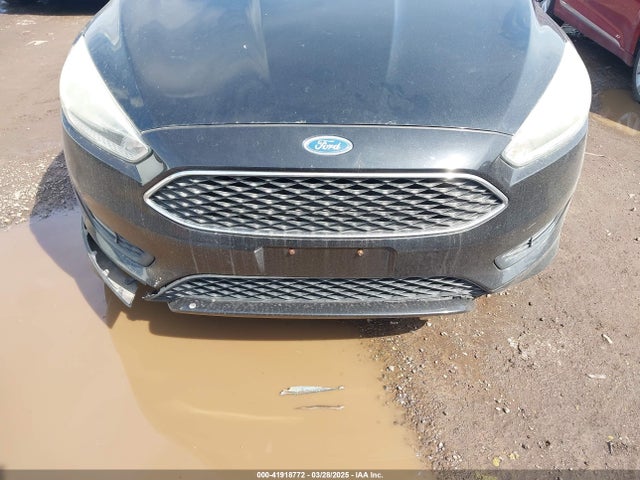 1FADP3K27FL293101 Ford FOCUS SE