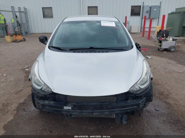 5NPDH4AE0GH680569 Hyundai ELANTRA SE
