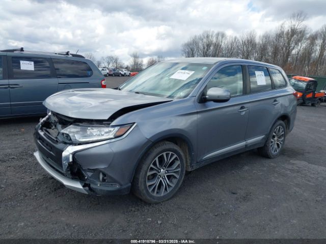 JA4AZ3A34JZ039881 Mitsubishi Outlander Se