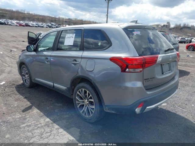 JA4AZ3A34JZ039881 Mitsubishi Outlander Se