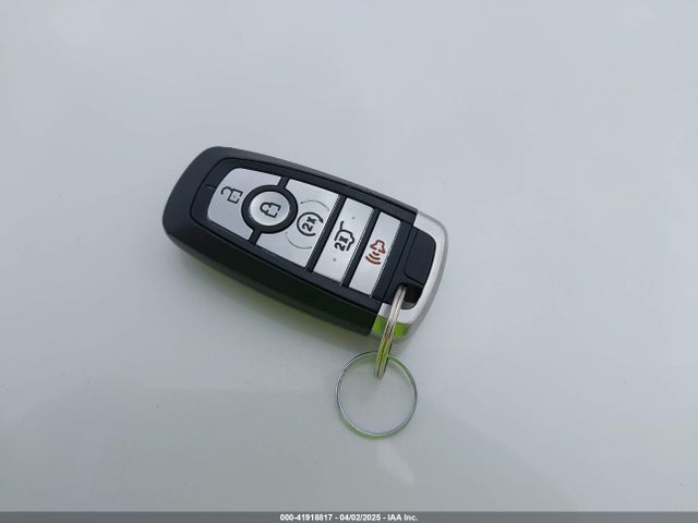 1FMJU2AT1JEA09352 Ford Expedition Limited