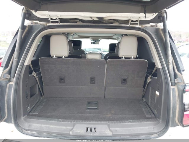 1FMJU2AT1JEA09352 Ford Expedition Limited