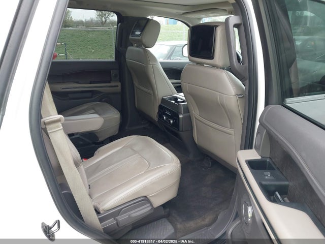 1FMJU2AT1JEA09352 Ford Expedition Limited