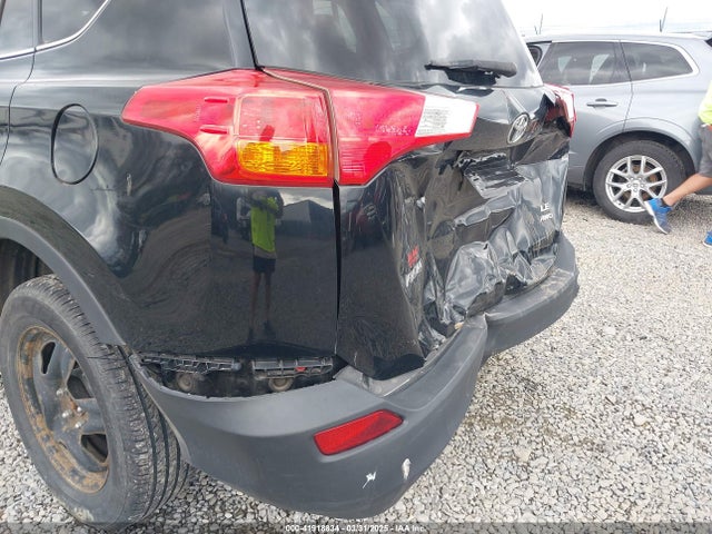 Toyota RAV4 LE 2014 2T3BFREV8EW171498 Image 6