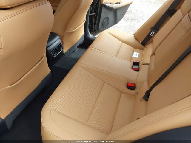 JTHC81D24J5032802 Lexus IS 300