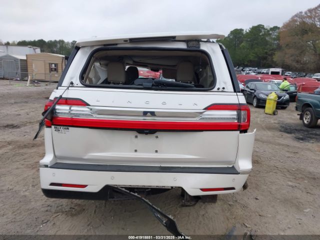 5LMJJ3LT1JEL08476 Lincoln Navigator L Reserve