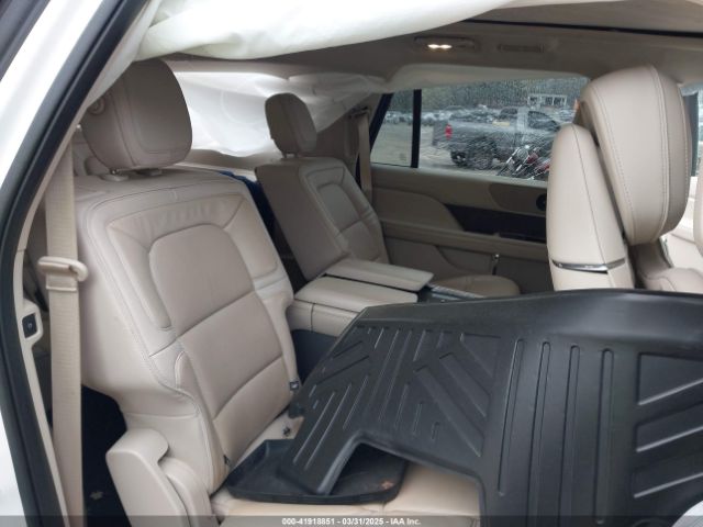5LMJJ3LT1JEL08476 Lincoln Navigator L Reserve