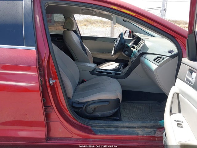 5NPE24AF7FH175948 Hyundai SONATA SE