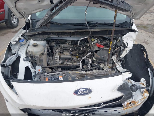 1FMCU9G61NUA61028 Ford ESCAPE SE