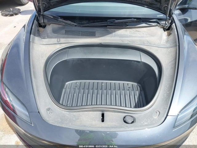 2024 TESLA MODEL 3 5YJ3E1EB6RF725258 Photo 9