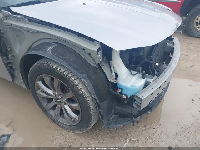 Chrysler 300 300s 2014 2C3CCAGG8EH384100 Image 20