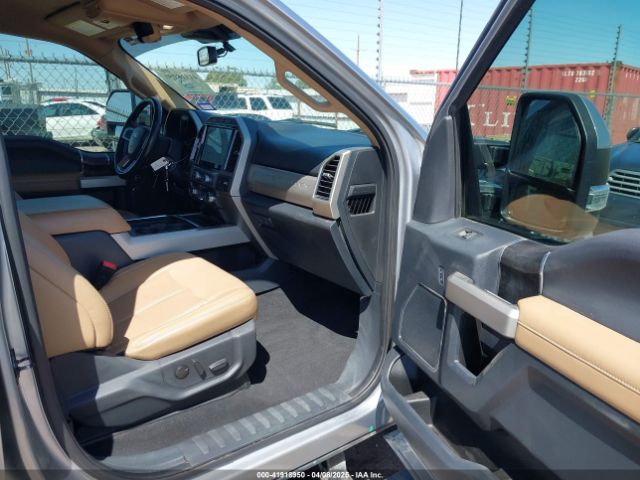 1FT7W2A68NED53009 Ford F-250 Lariat