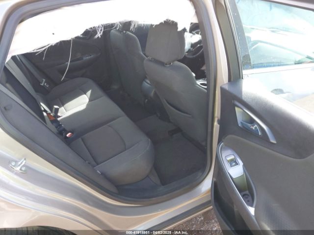 1G1ZG5ST6PF118111 Chevrolet Malibu Fwd Rs