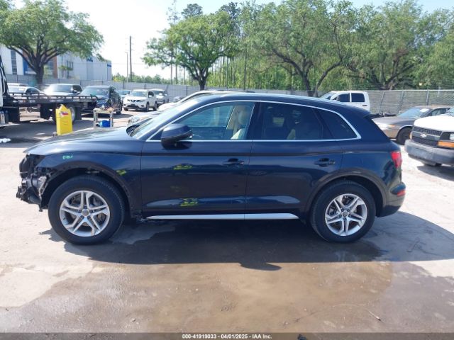 WA1BNAFY4J2132904 Audi Q5 2.0t Premium/2.0t Tech Premium