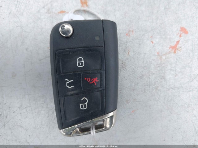 Aukcja sprzedaży 2018 Volkswagen Tiguan 2.0t Se/2.0t Sel, vin: 3VV2B7AX2JM075712, numer aukcji: 41919064
